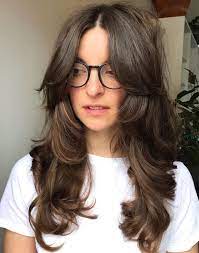 50 Cute And Effortless Long Layered Haircuts With Bangs In 2021 Layered Haircuts With Bangs Hair Styles Layered Haircuts