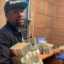 Learn how floyd money mayweather jr. Floyd Mayweather Recently Took To Instagram To Give Some Motivation To People And Also Flex As He Showed Off A Floyd Mayweather Money Pictures Money On My Mind