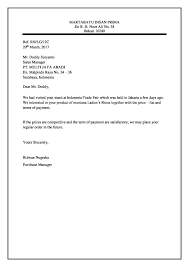 Surat penawaran dibuat untuk menawarkan barang atau jasa yang dimiliki berikut ini contoh surat penawaran dalam bentuk semi block style dikarenakan semakin tingginya bahan baku pembuatan produk fashion batik berkualitas super yang sudah. Download Gratis Contoh Surat Full Block Style