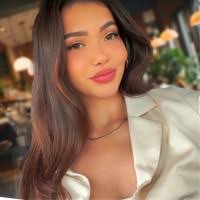 9 "Pamela Simard" profiles