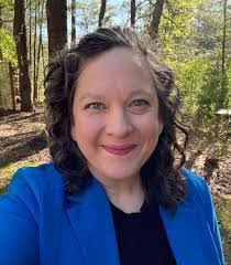 Emily Mchenry's Instagram, Twitter & Facebook