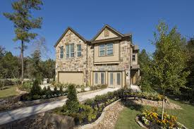 Chesmar Homes Brings Townhome Option To Porter S Woodridge Forest Houston Real Estate Townhouse Real Estate