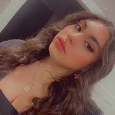 Kat Moody 🖤💛 (@KathelinaM)