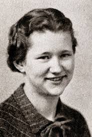 Irene Goodrich's Instagram, Twitter & Facebook