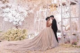 Hiantjen On Instagram Congratulations On Your Wedding What An Honor To Be Part Of Your Special Day And Witness The Wedding Decorations Wedding Wedding Fair