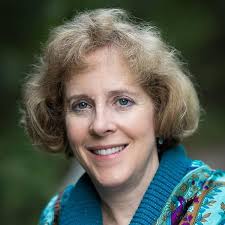 Meanest Mommy in the Universe: Queen, Karen Haywood: 9780578818047:  Amazon.com: Books