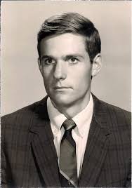 George A Meissenburg, class of 1955 & brother of Linda Meissenburg Huttger-  Passed away peacefully at home