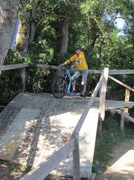 Nouvelle édition de la course de caisses à savon aux bioux, au programme : De Nouvelles Activites Au Parc De Loisirs Les Fous De La Glisse A Loudes Loudes 43320