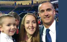Alison lewandowski alison lewandowski is the wife of corey lewandowski the political operative and manager оf donald trump's 2016 presidential campaign. Interesting Facts About Alison Lewandowski Corey Lewandowski S Wife