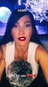 Lily Hackett's Instagram, Twitter & Facebook