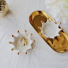 What is better than celebrating such an exciting time with someone dear to you? Planning A Baby Shower Here Are 15 Great Return Gifts For Valaikappu Or Seemantham Ceremony And Some Fun Ideas For The Function In 2020