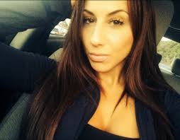 Happy Birthday to my beautiful, intelligent, loving, caring, passionate,  kindhearted Wife @shuriecremona. To be with someone is just okay, but to be  with a Woman who drives you into becoming a better