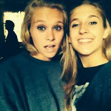 Abby Burns (@AbbersBurns)