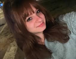 Hi everyone! My name is Jasmine, I am a new Oleh (I moved here in  September). I am looking for families who need an English speaking  babysitter. I am 18, with extensive