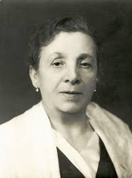 Freida Elliott"