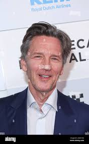 Andrew mccarthy hi-res stock photography and images