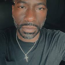 Having a great time in #Philly with @captmuhammad58 and ran into the OGs  and this brother was dropping 💎💎 Meet us tonight if you're in Philly at  the all men's only meeting