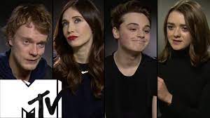 Game of thrones cast react to season 8 at final table read (full version) vishaal satheeshwaran. Game Of Thrones Cast Talk Season 6 Mtv Movies Youtube