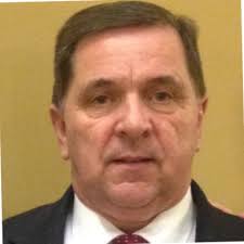 Dr. Joni Gray, Director of the Pierpont College Academy, joined WDTV 5 News  recently to chat about our One Walk, Two Degrees Program. 🤗 The program  allows students in North Central West