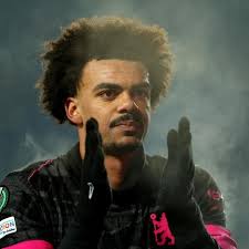 Milan, Walker fa le visite. Emerson Royal, l'infortunio è grave: fuori  almeno due mesi