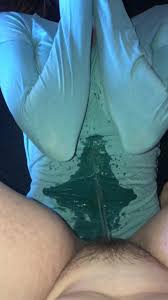 Pissqu33n: Piss on girlfriend - ThisVid.com