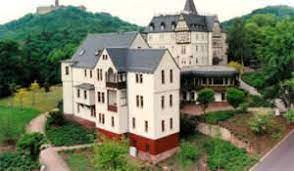 Guests appreciate the hotel's quiet location. Hotel Haus Hainstein Eisenach 77 Empfehlungen