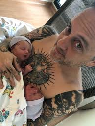 C'mon kid (live from santa barbara 1.23.21) 6. Dave Hause On Twitter January 6 2019 Smith Alexander And Harrison Avett Hause Came Into The World Their Mama Is My Hero And We Have Reset Our Entire Compass To Their Wild