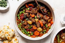 Instant Pot Vegetable Beef Soup The Real Food Dietitians Recipe Vegetable Beef Soup Homemade Vegetable Beef Soup Real Food Recipes