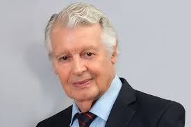 Saúl Cosentino 90 años. Homenaje a cargo de Édua Zádory, Diana Lopszyc y  Daniel Goldstein