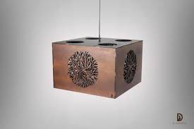 لمحبي الورود نجفة مودرن بتصميم أنيق مناسب لكل الغرف فهي مصممة بزخرفة رائعة لنوعين رائعين من الورود النادرة وهم جرين بييني و دي Decor Tissue Holders Home Decor