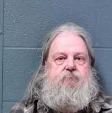 Fulton sex offender accused of paying children to perform sex acts