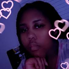 I don't think Sam actually have a side chic and son l think he was just  getting back at her l can't see him doing that