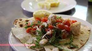 Preparazione coda di rospo alla catalana. Ristorante Gioberti Pescatrice Alla Catalana Youtube