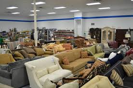 Headquartered in bradenton, florida, beall's, inc. 4 Discount Stores That Will Save You Money The Budget Diet