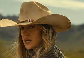 Wildflowers and Wild Horses” // Lainey Wilson . . . Director: @ptracy  Producer: @christenpink Producer: @wesley_stebbins_perry Production  Company: Indigo Frame Label: BBR Music Group Video Commissioner: Jen Morgan  Management: Mandelyn Monchick Management: