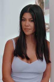 Pin By Will Carrillo On Kardashians Kardashian Hair Color Kourtney Kardashian Hair Hair Lengths