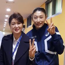 인기가 많았던 만큼 정말 재미가 있었고 매일 지상파로 중계까지 나갔었죠. Dxr2pemmy7kotm