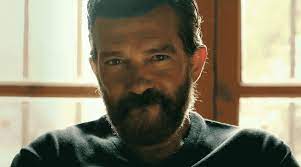 José antonio domínguez bandera (born august 10, 1960), known professionally as antonio banderas, is a spanish actor, singer, film producer and director. Best Antonio Banderas Gifs Gfycat