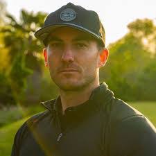 Chris Melin's Instagram, Twitter & Facebook