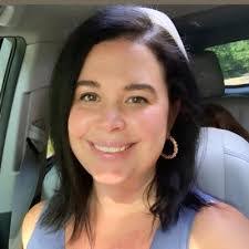 Angela Nuzzi's Instagram, Twitter & Facebook