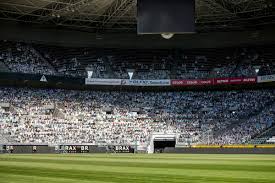 Gladbach's remaining fixtures are against paderborn (20 june 2020) and hertha berlin (27 june 2020). Bundesliga Best Bets Odds Today Borussia Dortmund Borussia Monchengladbach The Under And More Draftkings Nation