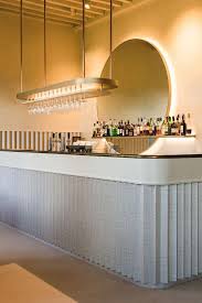 Mondieu Restaurant Interieur Design Bar Glazen Spiegel Luxuryinteriordesign Bar Counter Design Bar Design Restaurant Bar Interior