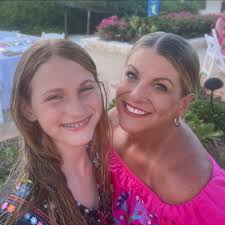 Hey! Looking for new food trucks to come out to Bixby GeneralStore in  Advance Message me if you would be interested