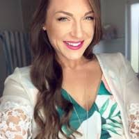 2800+ "Márta" profiles