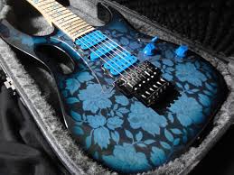 With the jem77p you're looking at the latest manufacturing and design innovations from ibanez. Ibanez Ibanez Jem 77 Bfp 1991 Blue Floral Pattern Guitar For Sale Rjv Guitars