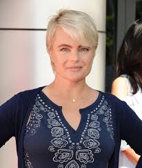 Association québécoise de l'industrie du disque, du spectacle et de la vidéo She Starred On Baywatch 30 Years Ago See Erika Eleniak Now
