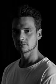 La conquista de Bruno Sotos