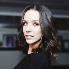 Pamela Witkowski (Pameluniaaaaa)