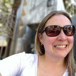 Melissa Hatt's Instagram, Twitter & Facebook