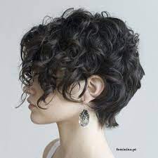 Coupe courte cheveux frisés automne hiver 2014 maniatis … Epingle Sur Coiffure